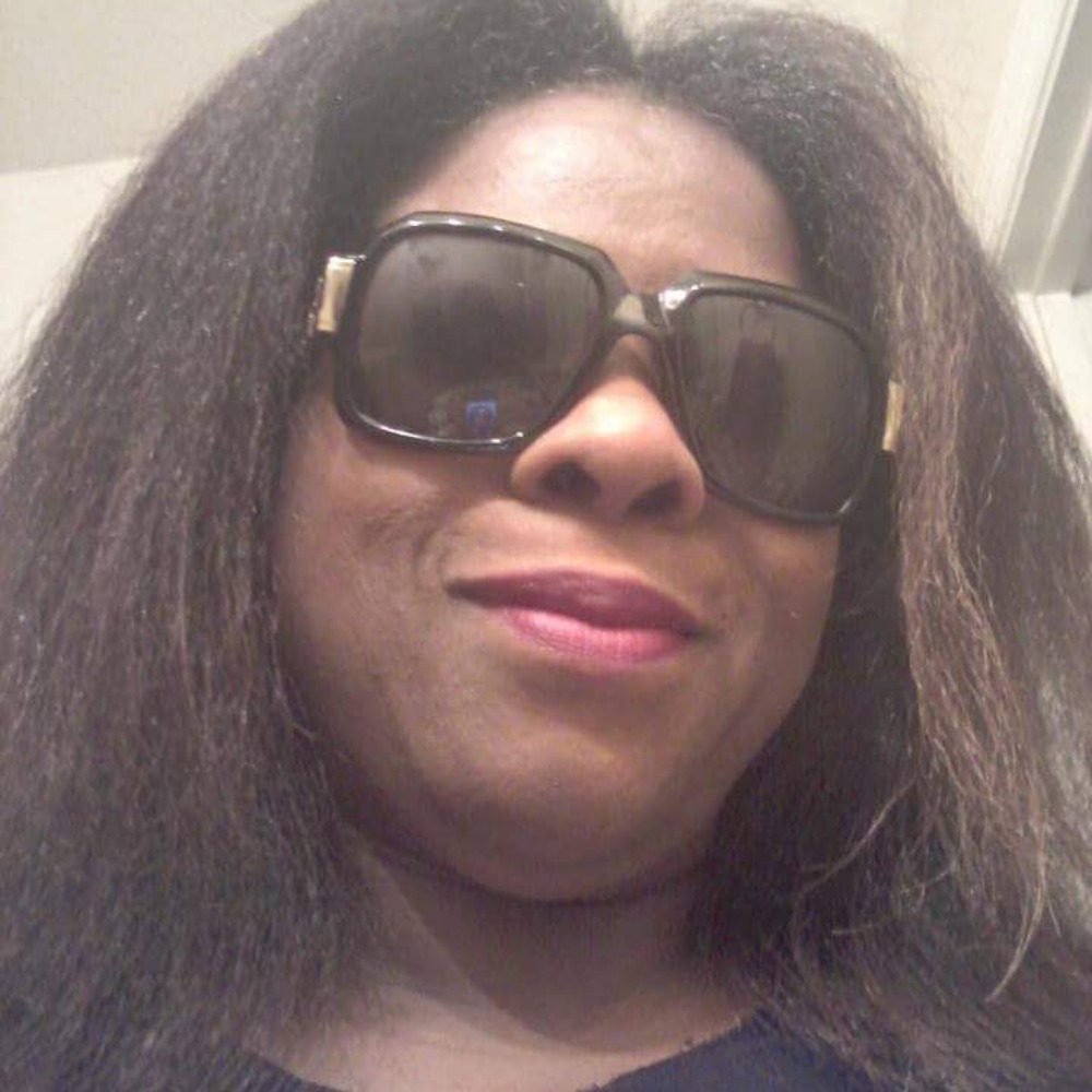 Meet your Posher, Jacqueline